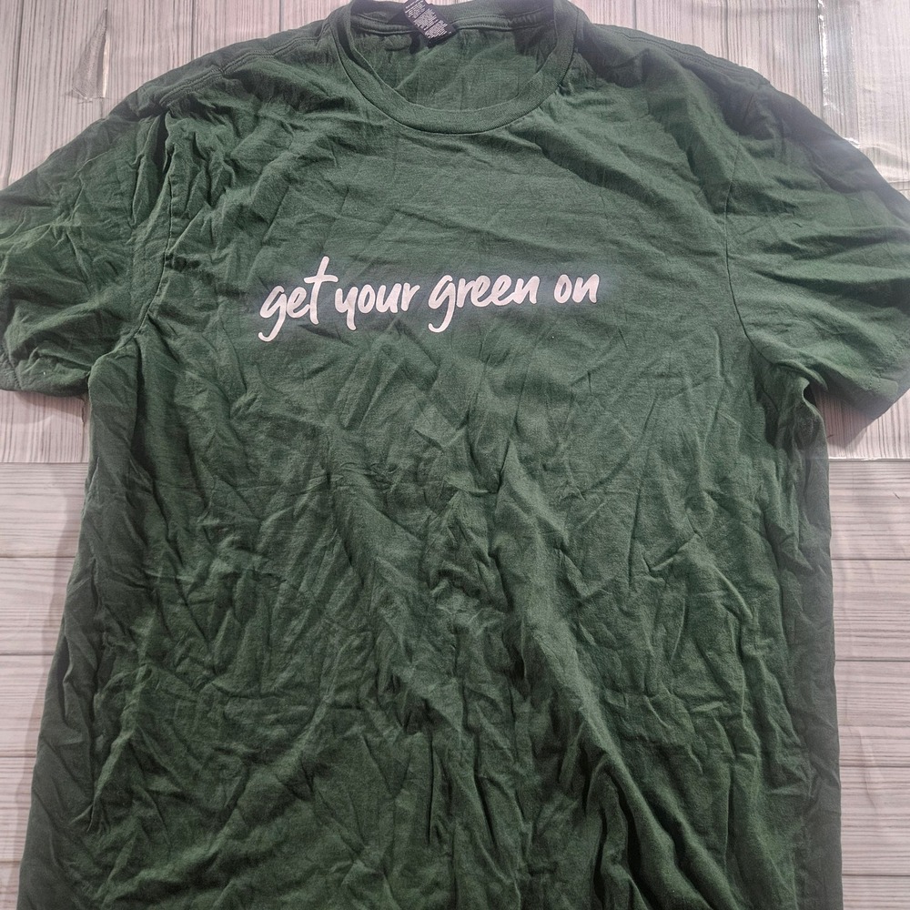 District Mens XL Green Organic Girl Graphic TShirt Get Your Green On Concert Tee
